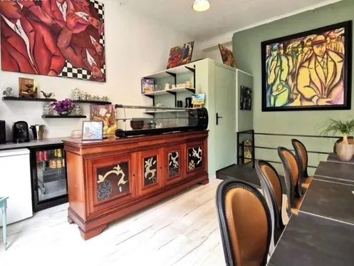 LIKE(S) Cafe culturel & galerie